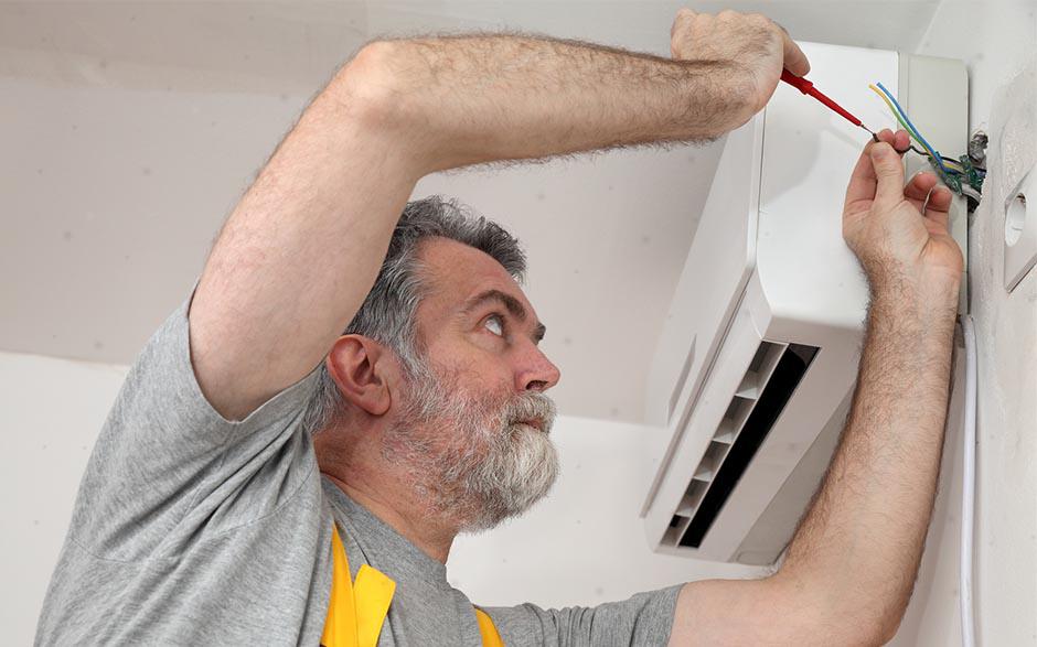 taux horaire électricien Saint-Maurice